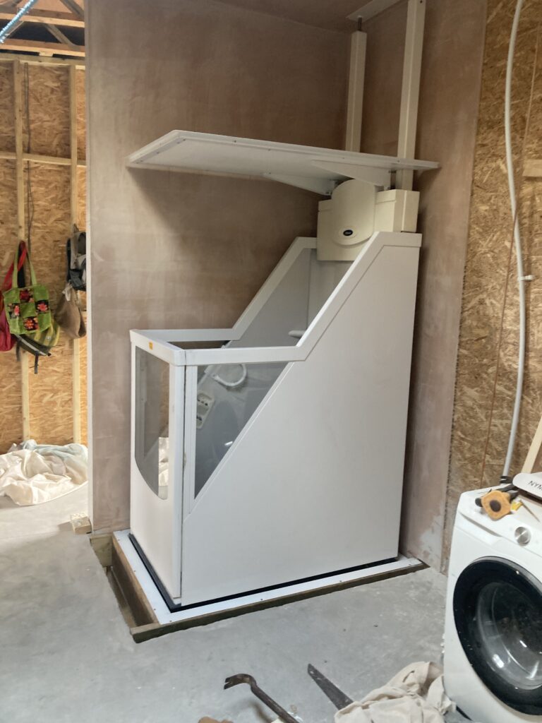 July 2025 – Marj’s flat, the staircase and the lift…